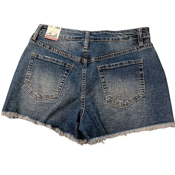 YMI Dream Authentic Denim Shorts Dream Collection size 9/29 NWT - Picture 2 of 6